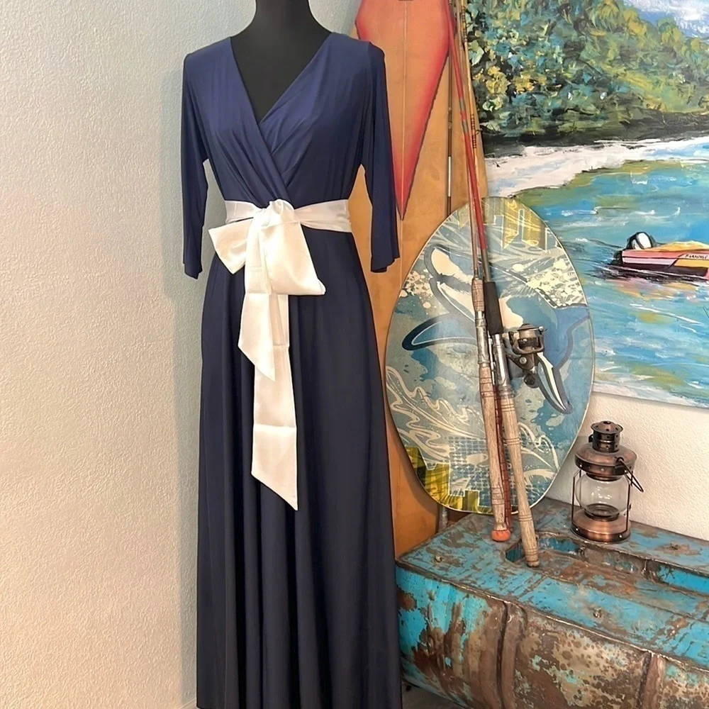 💙Alfred Sung,Timeless,Stunning Simple Elegance,Rich Navy,Mint Condition,Size 14 - Picture 14 of 15